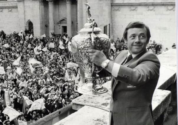 Roger Millward with the Challenge Cup in 1980.