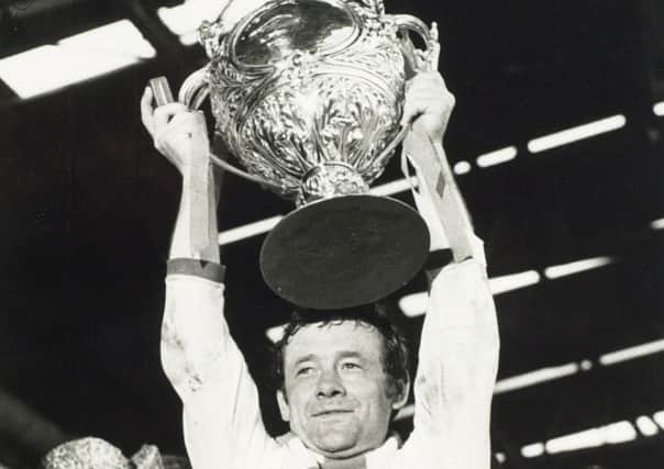 Roger Millward with the Rugby League Challenge Cup for Hull Kingston Rovers in 1980