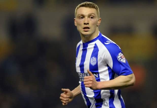 Sheffield Wednesday's Caolan Lavery has stalled on signing a new deal