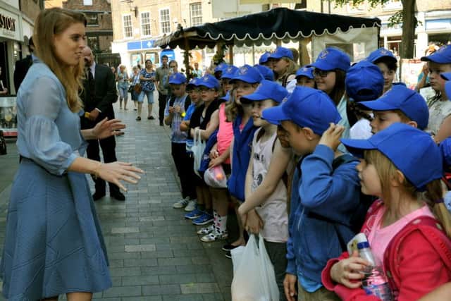 Princess Beatrice meets schoolchildren as she arrives  at Yorkshire Chocolate Story. (GL1010/37h)
