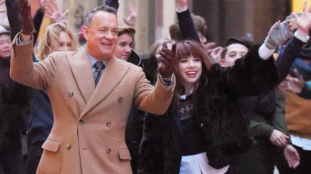 Tom Hanks and Carly Rae Jepsen in a scene from the original video