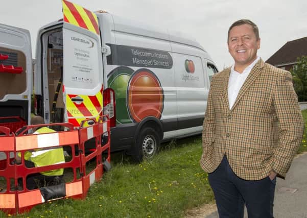 9 June 2016: Steve Hill of Light Source who are helping KCOM install Lightstream superfast fibre broadband service into homes and offices. He is pictured in Kingswood, Hull.
Picture: Sean Spencer/Hull News & Pictures Ltd
01482 772651/07976 433960
www.hullnews.co.uk   sean@hullnews.co.uk
