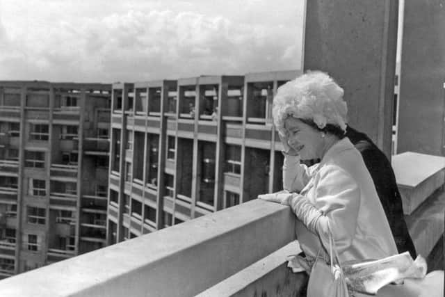 The Queen Mother visits Sheffield Hyde Park Flats