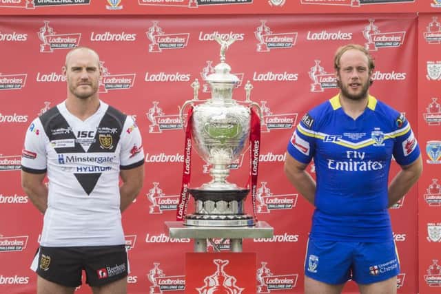 Hull FC's Gareth Ellis (left) with Warrington Wolves' Chris Hill get to know each other and the Challenge CUp ahead of Saturday's final at Wembley.