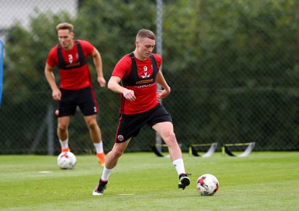 Caolan Lavery trains at Sheffield United.