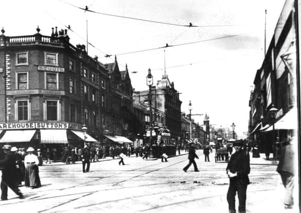 Leeds Streets: Historic
Supplied by Peter Tuffrey

 Lower Briggate