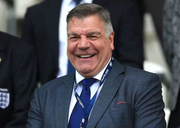 Sam Allardyce has been filmed appearing to advise businessmen on how to sidestep an outlawed player transfer practice, as part of a newspaper investigation.