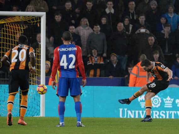 Robert Snodgrass scores Hull's opener from the penalty spot (Photo: PA)