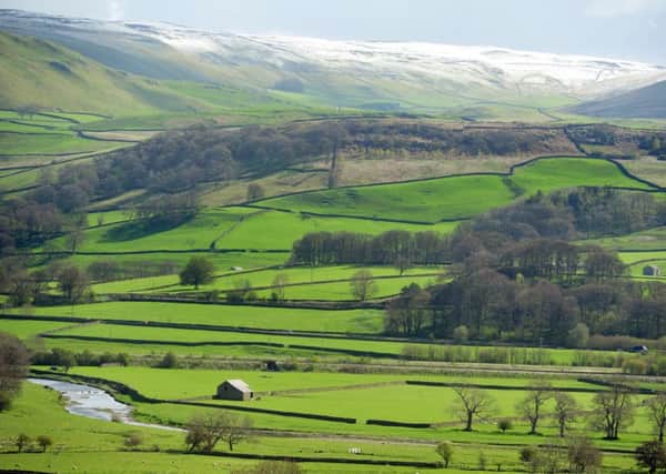 28 April 2015 ....... Poss Picture Post River Ribble and the surrounding countryside shiot from close the Rathmell, about three miles south of Settle in the Craven district of North Yorkshire, England. TJ100816b Picture Tony Johnson
