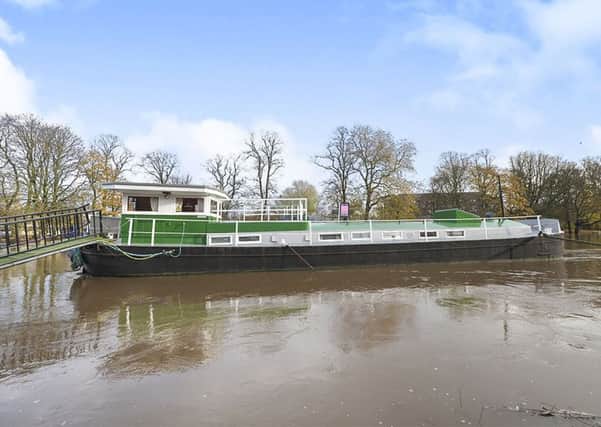 Motor Vessel Till
The Â£300,000 housboat in central York with its own freehold mooring.