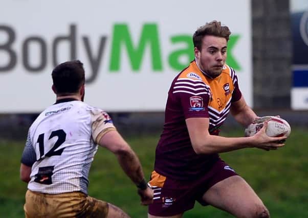 Batley's James Harrison scored two tries in the opening five minutes against Castleford.