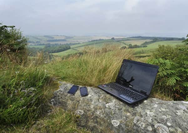The Government must bring an end to the rural-urban broadband divide, the Country Land and Business Association said.
