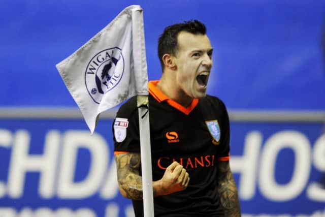 Goal for Ross Wallace