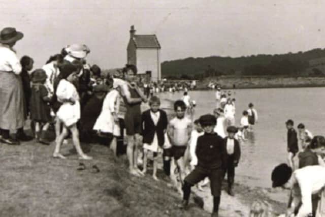 Children at the reservoir in Elsecar, nicknamed "Elsecar-by-the-sea''