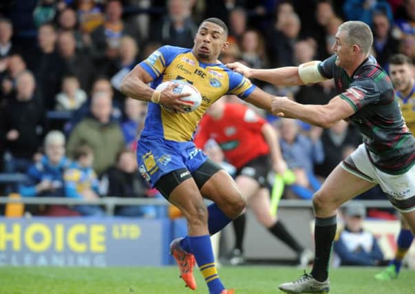 Kallum Watkins, on his way to scoring a late try for Leeds Rhinos. Picture: Steve Riding.