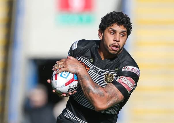 Hull FC's Albert Kelly scored a late try, but it couldn't prevent defeat at home to Leigh. Picture by Alex Whitehead/SWpix.com