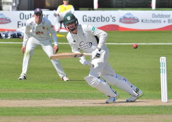 Tom Kohler-Cadmore playing for Worcestershire (Picture: Jonathan Barry/Worcester Evening News)