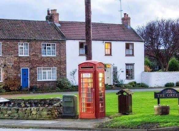 The picture-perfect phone box in Atwick before the accident in May