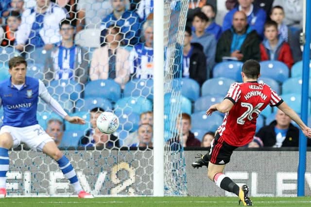Sunderland's George Honeyman scores his side's first goal (Picture: PA)