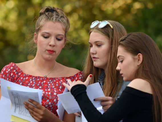 Pupils received their GCSE results today... but do people actually understand the new grading system?