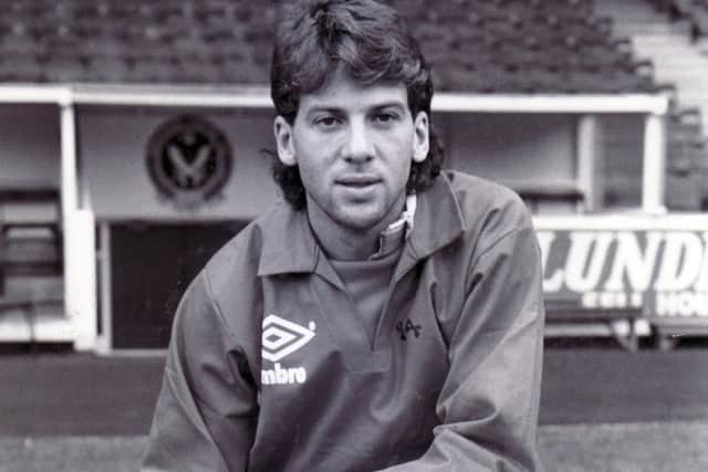 Sheffield United new signing Bob Booker on 25th November 1988