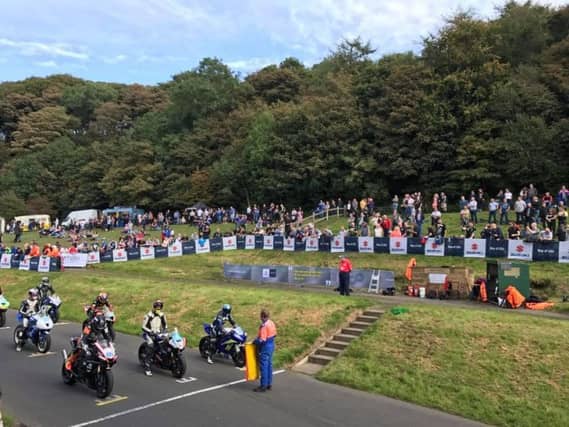The race. Photo: Olivers Mount