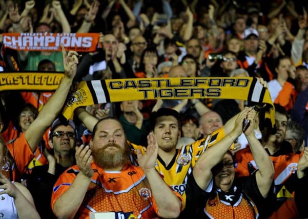Betfred Super League Semi-Final.
Castleford Tigers v St Helens.
Castleford's fans celebrate.
28th September 2017.
Picture Jonathan Gawthorpe