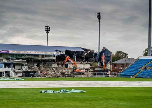 Demolition of the stand between Leeds Rhinos rugby ground and Yorkshire County Cricket Club HQ at Headingey. PIC: James Hardisty