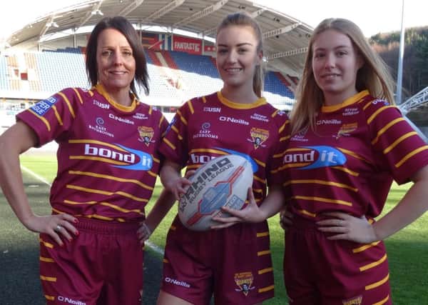 Huddersfield Giants have launched a women's and girls team