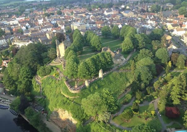 Knaresborough residents are being asked what they think about the town's retail appeal in a new inquiry.