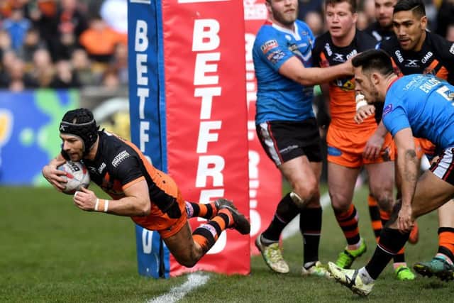 Castleford's Luke Gale goes over for his first half try.
