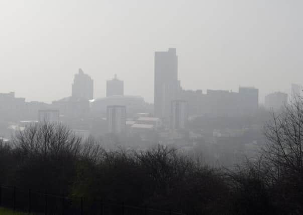Would a new Clean Air Act reduce smog in cities like Leeds?