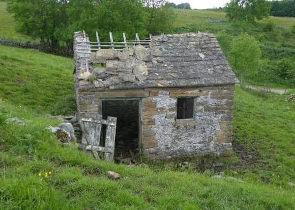 A new Â£2m pilot project has been launched today in five upland National Parks as part of a government scheme to restore traditional farm buildings in the countryside.