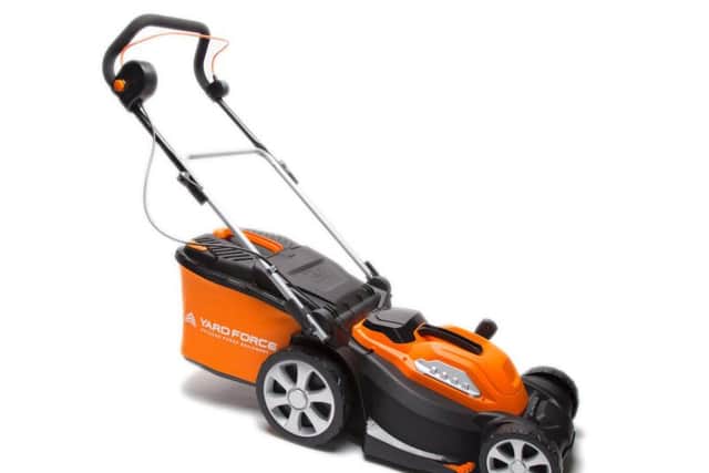 Yard Force has a new range of quick charge cordless lawnmowers which can help you whizz around the garden.
