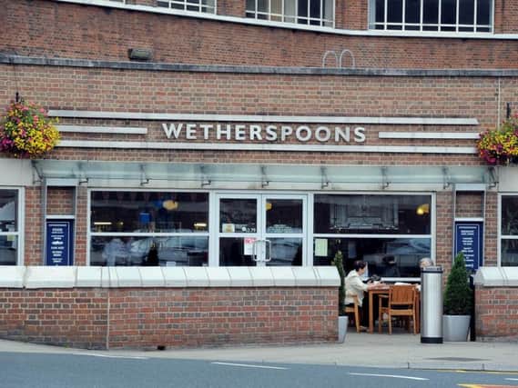 Wetherspoons at Leeds train station