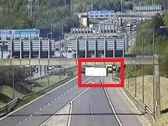 Overturned lorry on the M1. PIC: Highways England