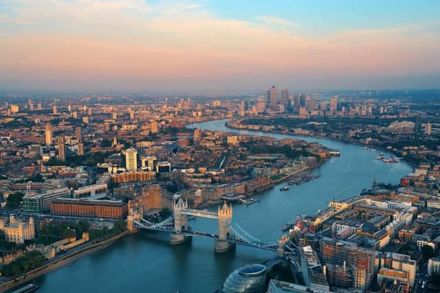 Average rent for a one bed flat: 1,828pcm